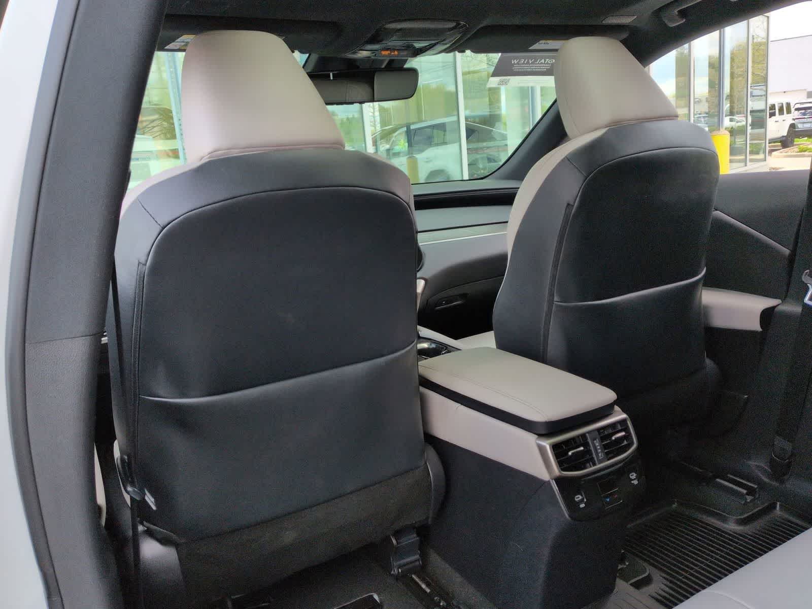 Thumbnail: 2023 Lexus RX - 19