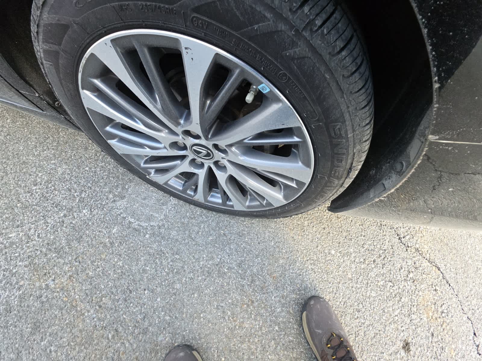 Thumbnail: 2021 Lexus ES - 6