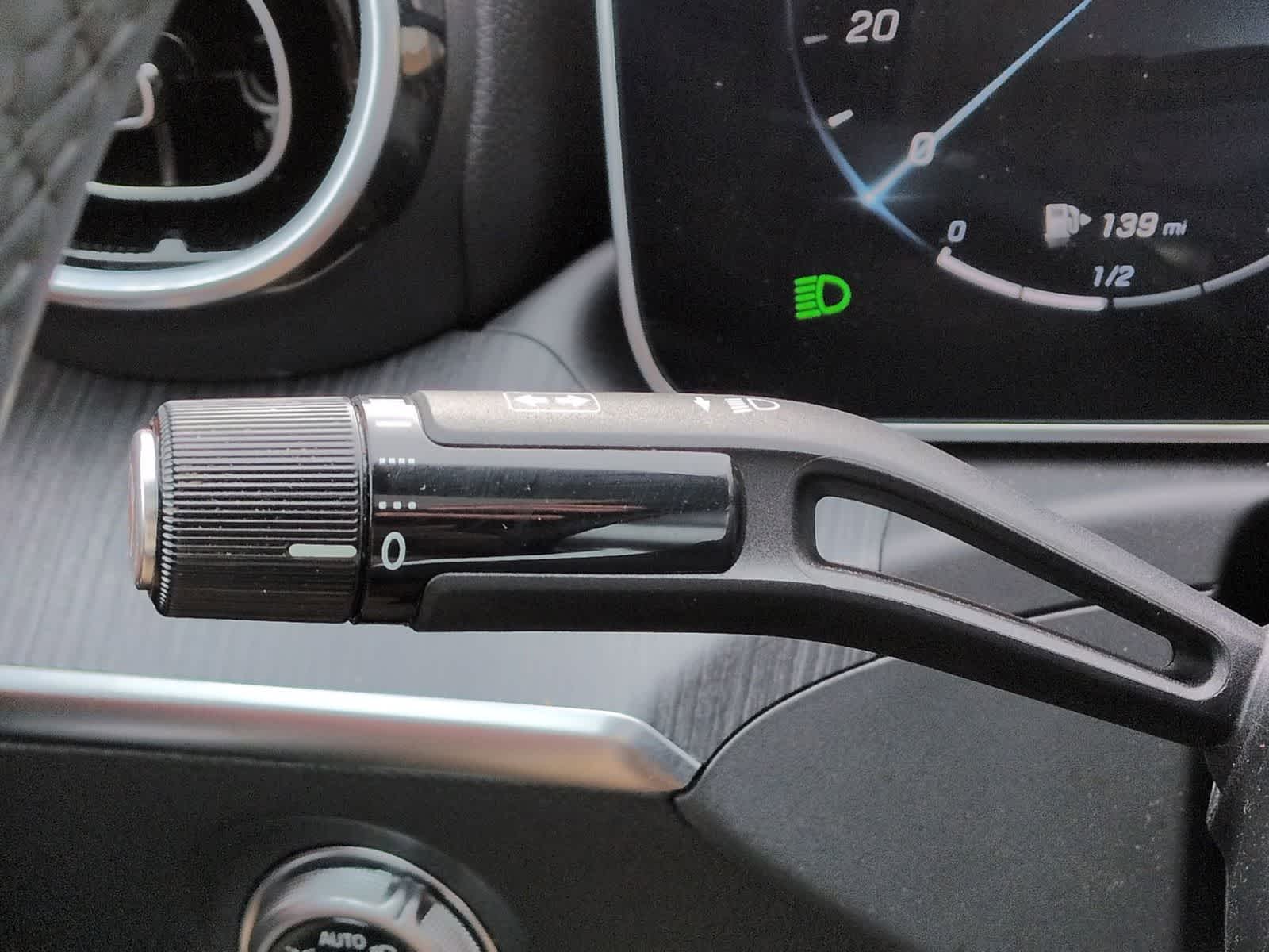 Thumbnail: 2023 Mercedes-Benz C-Class - 27