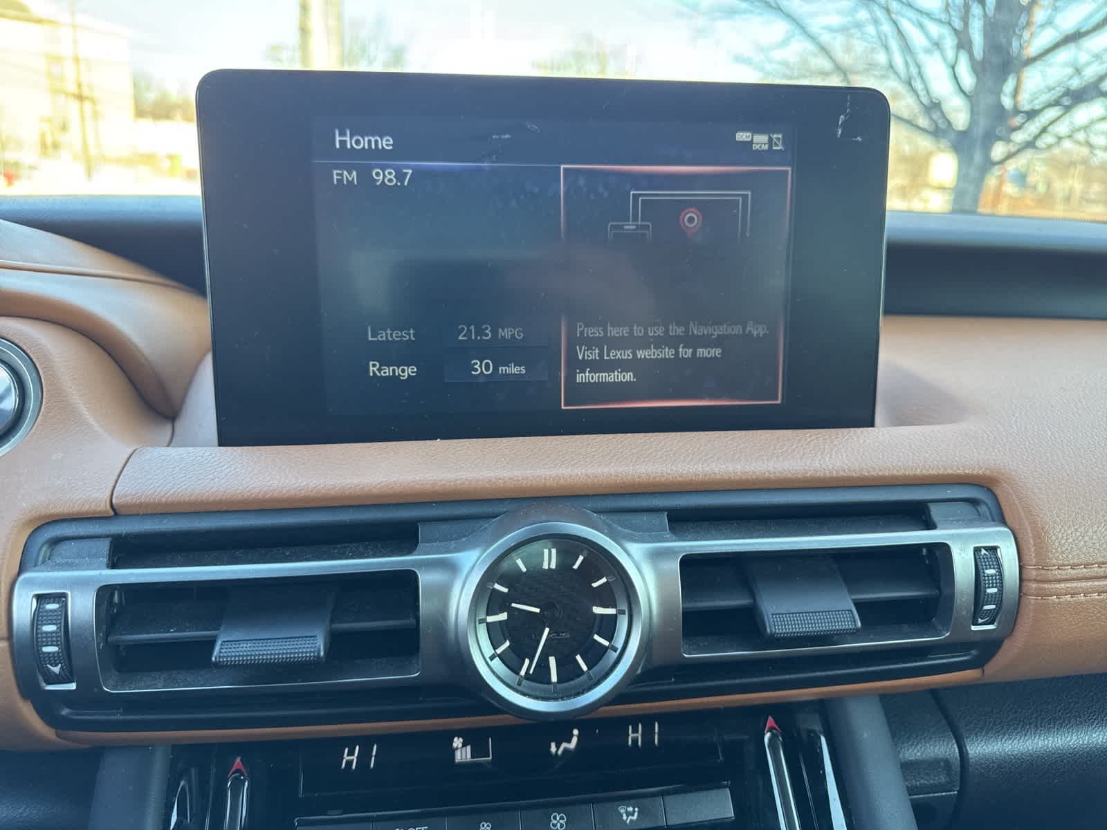 Thumbnail: 2021 Lexus IS - 9