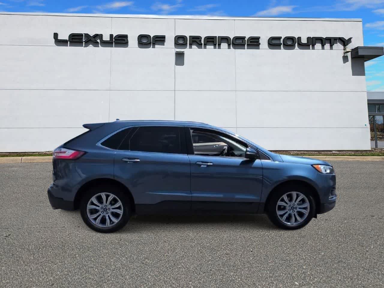 Thumbnail: 2019 Ford Edge - 9