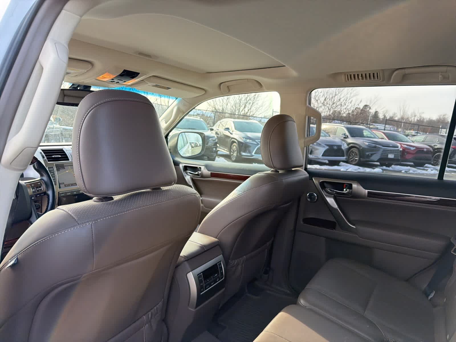 Thumbnail: 2018 Lexus GX - 21