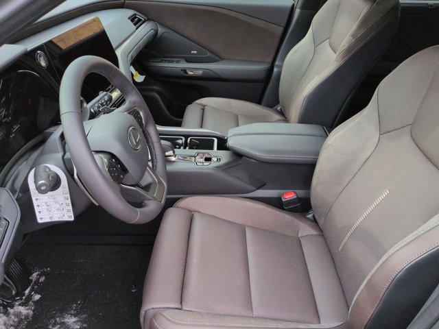 Thumbnail: 2026 Lexus TX - 17