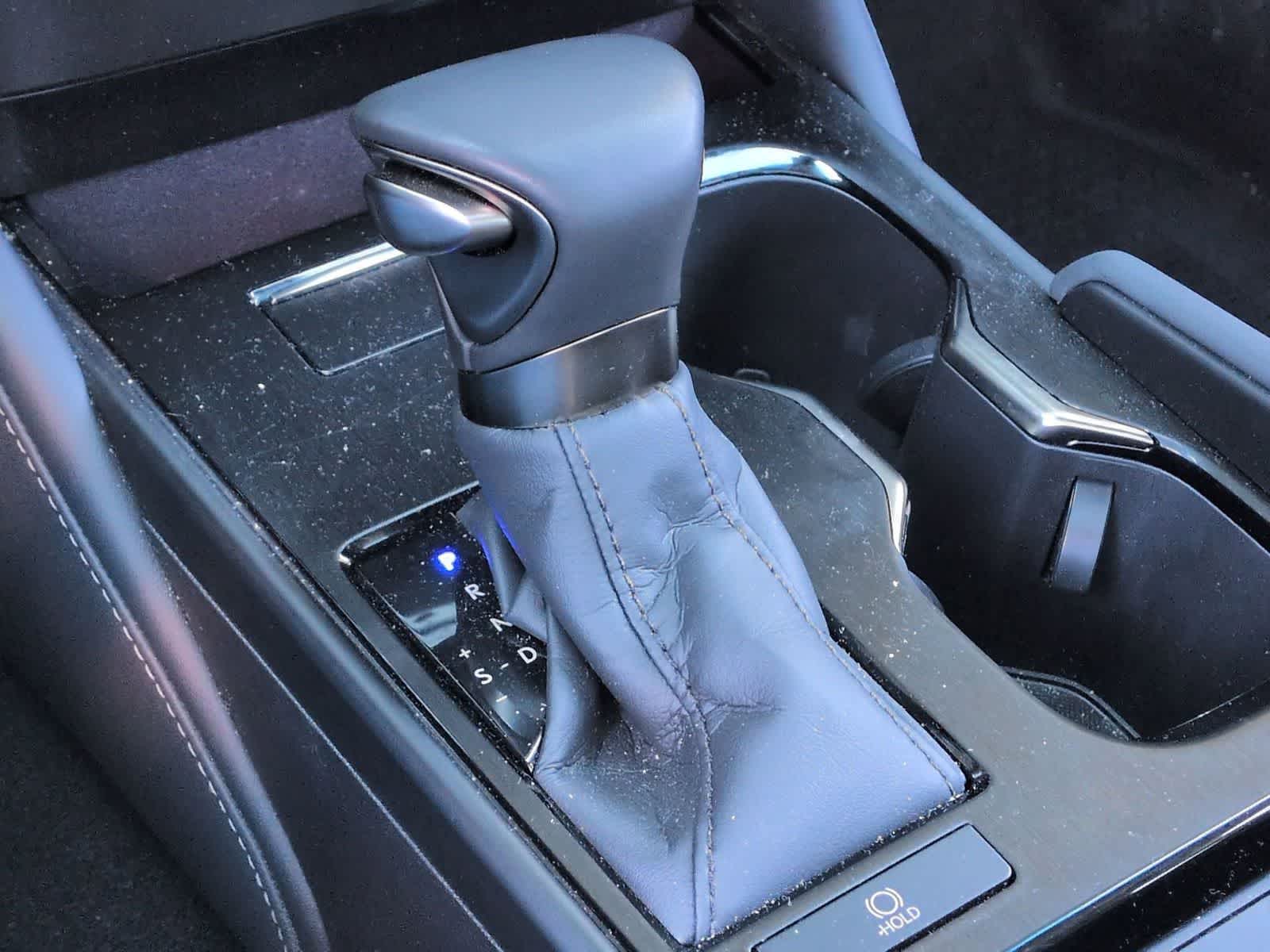 Thumbnail: 2025 Lexus ES - 33