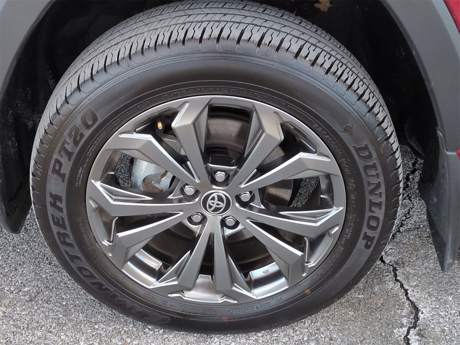 Thumbnail: 2022 Toyota RAV4 - 14