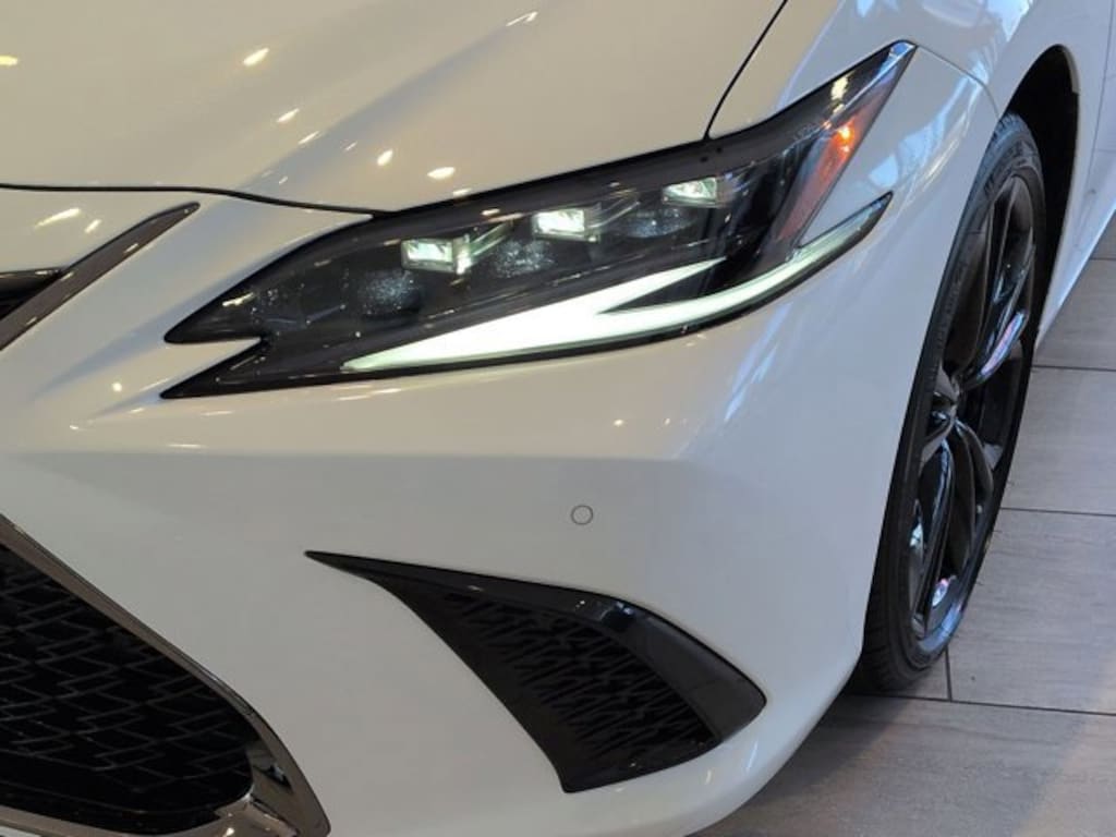 New 2025 Lexus ES 350 F SPORT DESIGN SEDAN