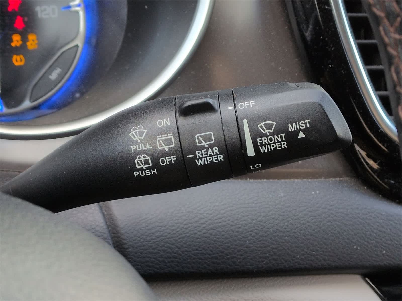 Thumbnail: 2020 Chrysler Pacifica - 26