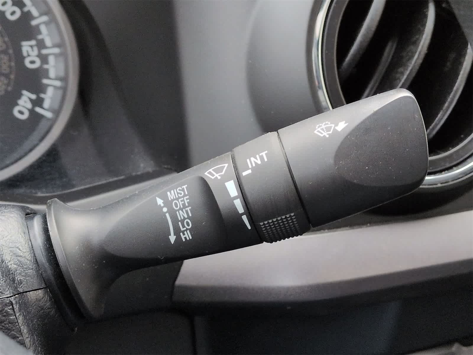 Thumbnail: 2019 Toyota Tacoma - 27