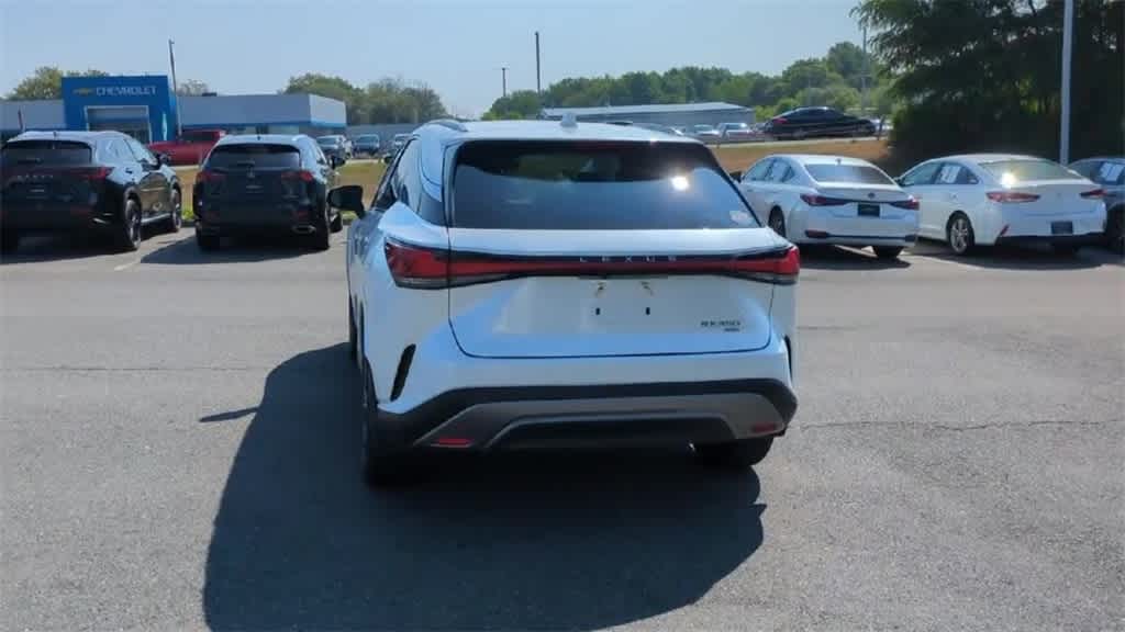 Thumbnail: 2023 Lexus RX - 7
