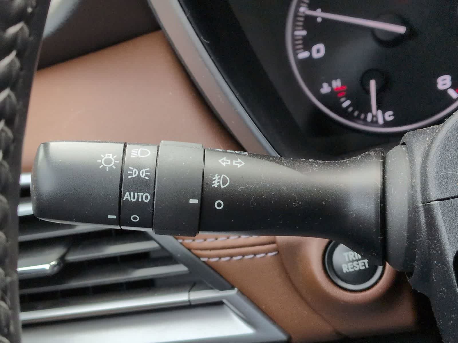 2022 Subaru Outback Touring - Photo 29