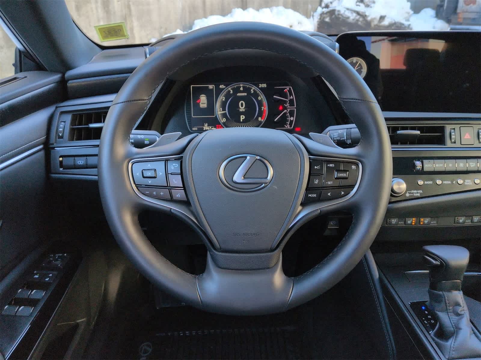 Thumbnail: 2025 Lexus ES - 25