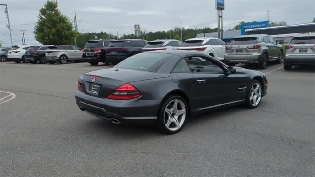 Thumbnail: 2012 Mercedes-Benz SL-Class - 8