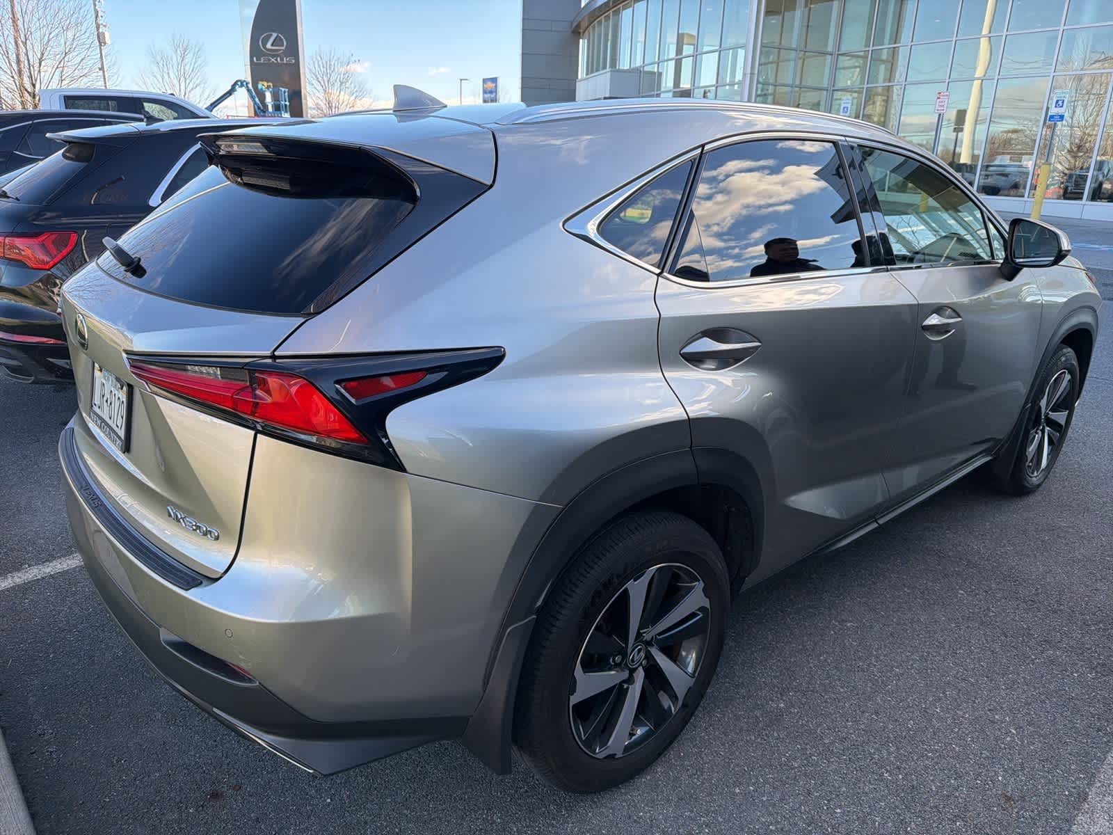 2021 Lexus NX 300 photo 4