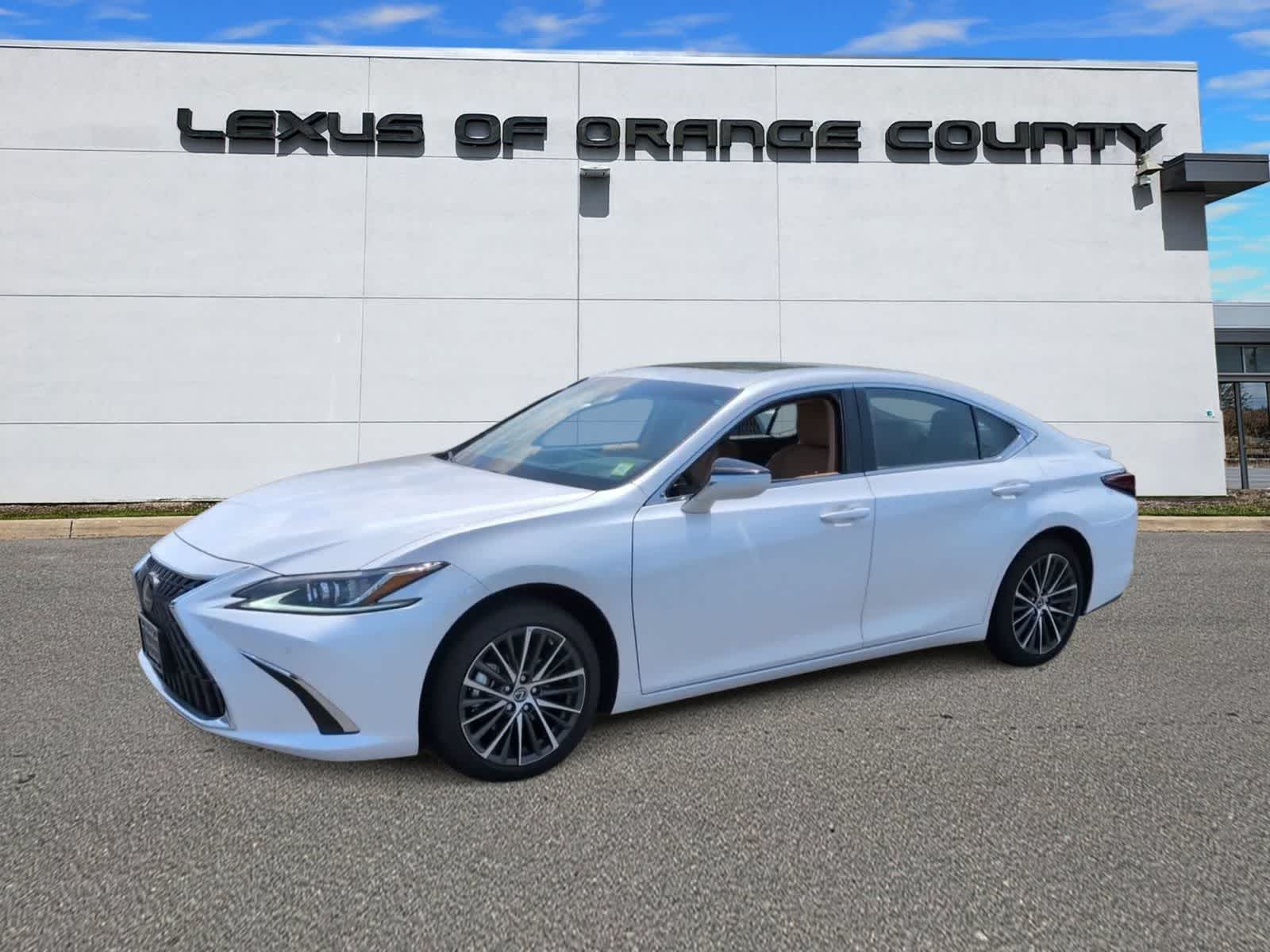 Thumbnail: 2025 Lexus ES - 4