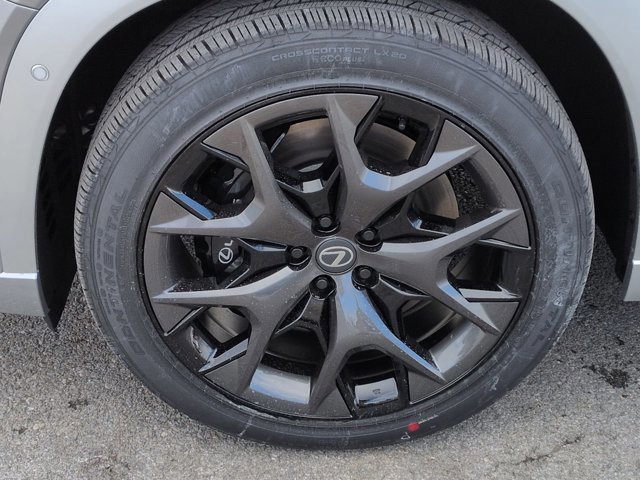 Thumbnail: 2026 Lexus TX - 14