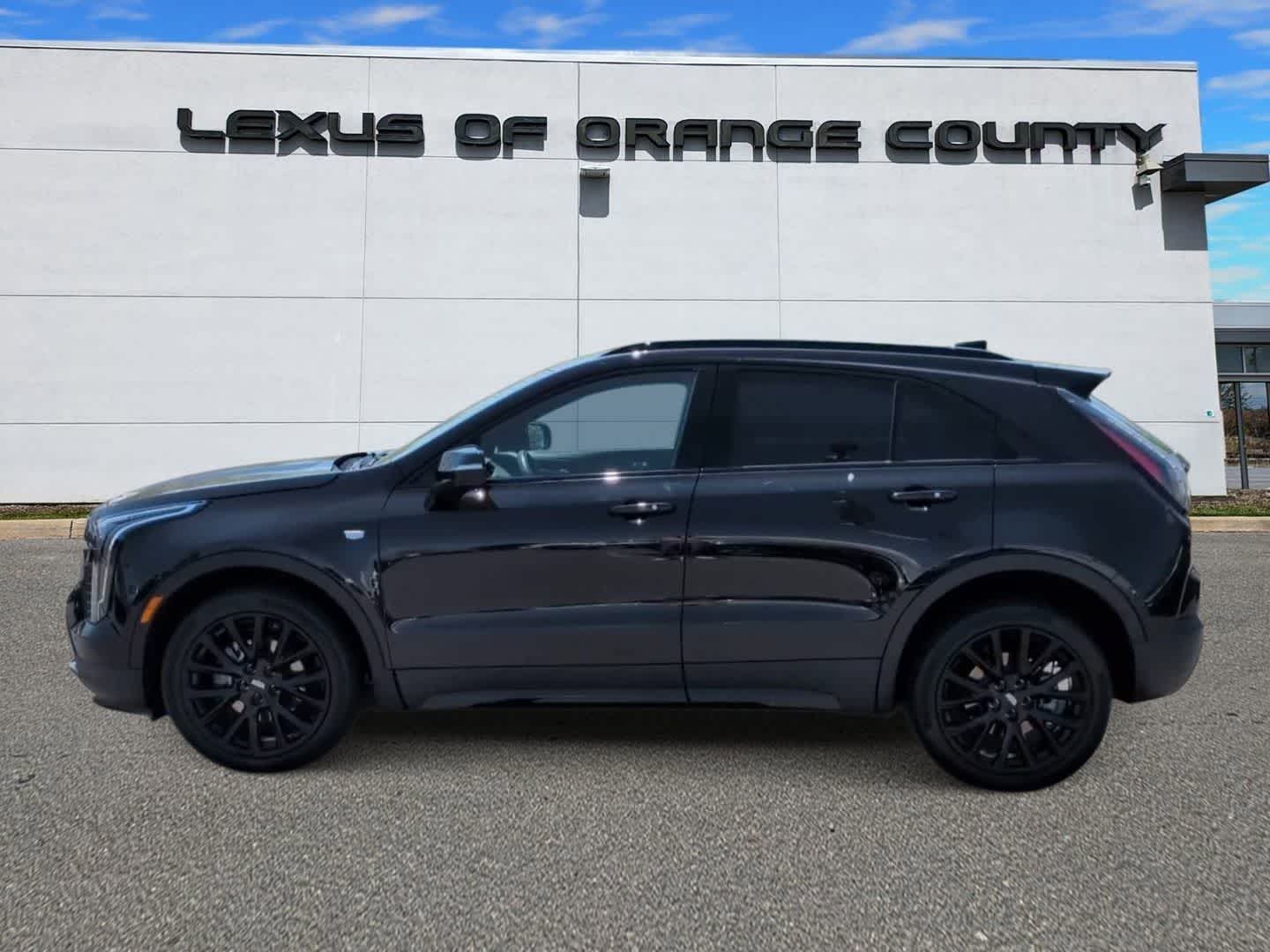 Thumbnail: 2023 Cadillac XT4 - 5