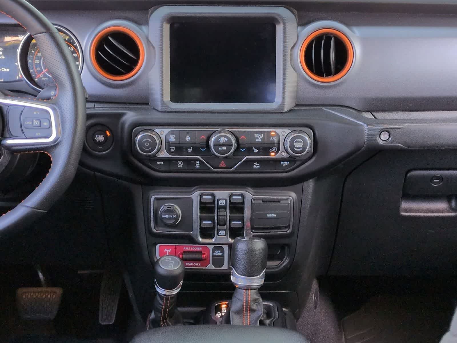 Thumbnail: 2023 Jeep Gladiator - 27