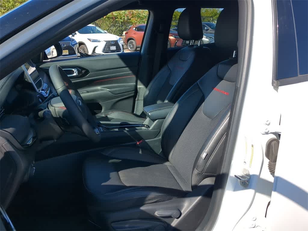 Thumbnail: 2024 Jeep Compass - 17