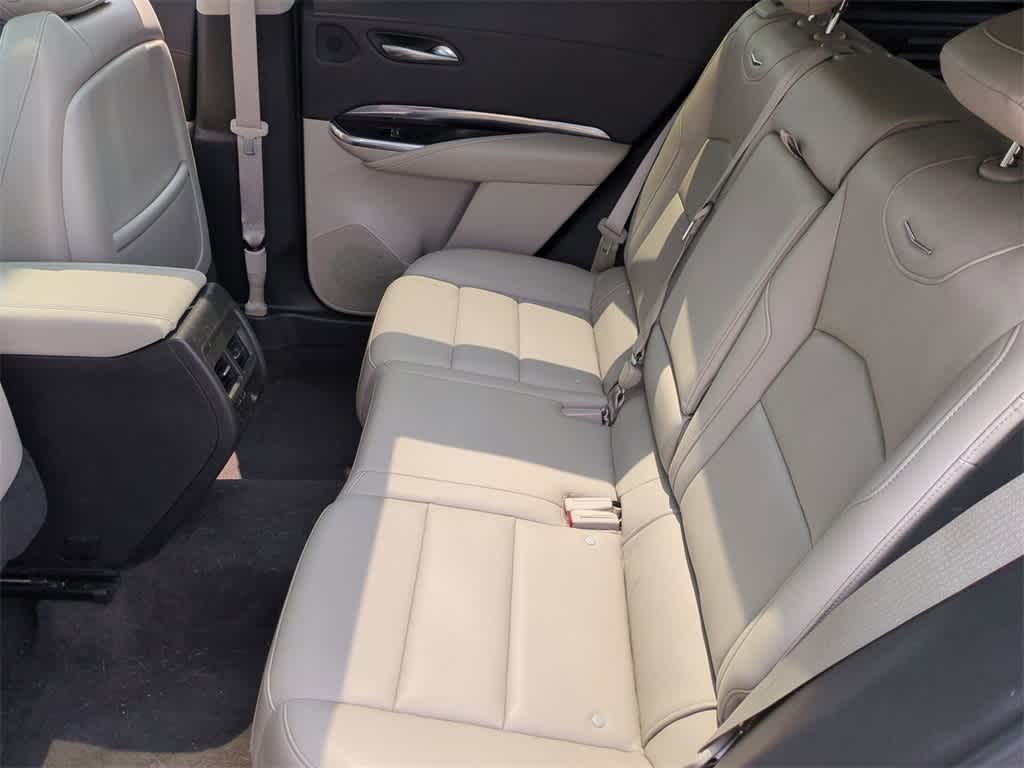 Thumbnail: 2019 Cadillac XT4 - 21