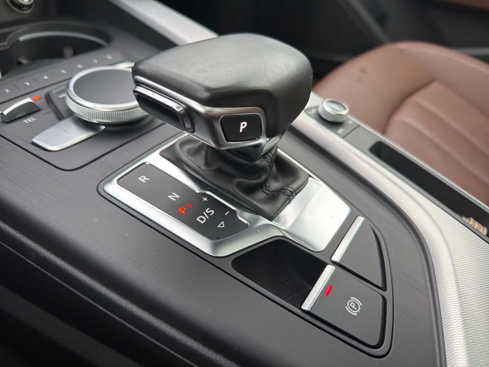 Thumbnail: 2017 Audi A4 - 23