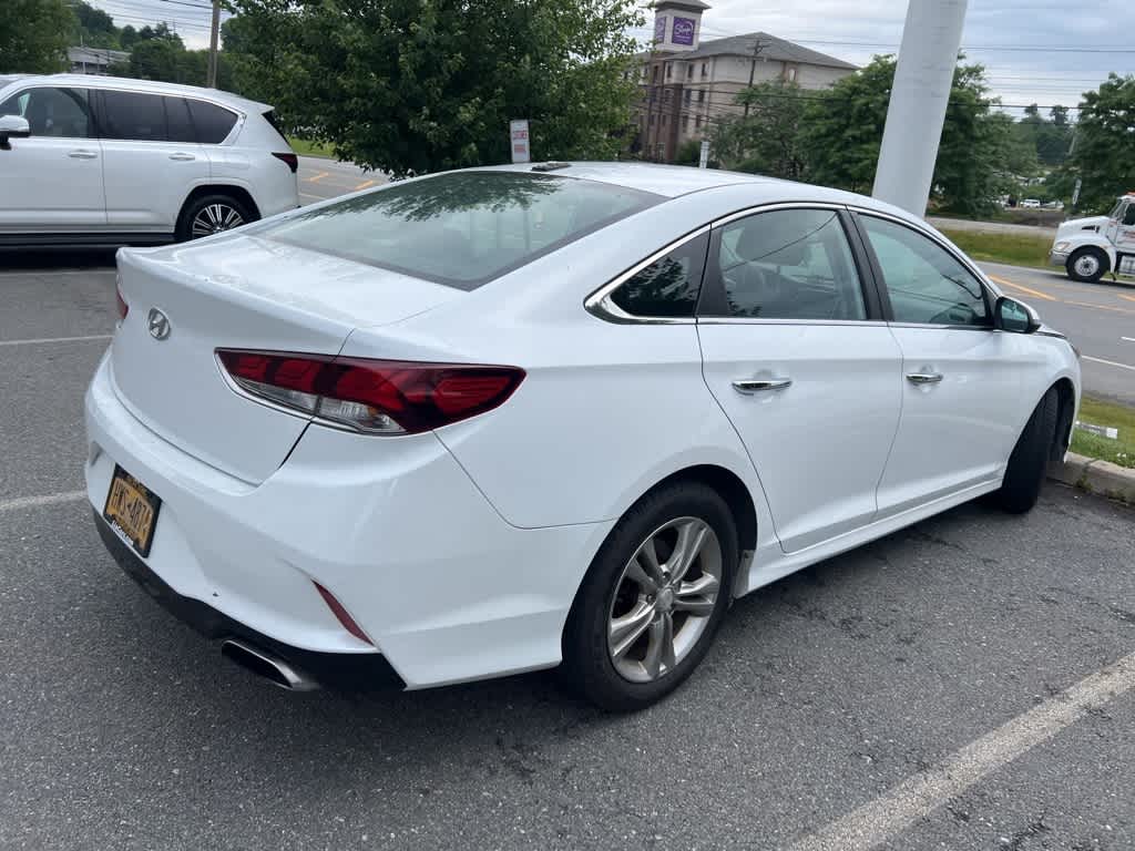 Thumbnail: 2018 Hyundai Sonata - 4