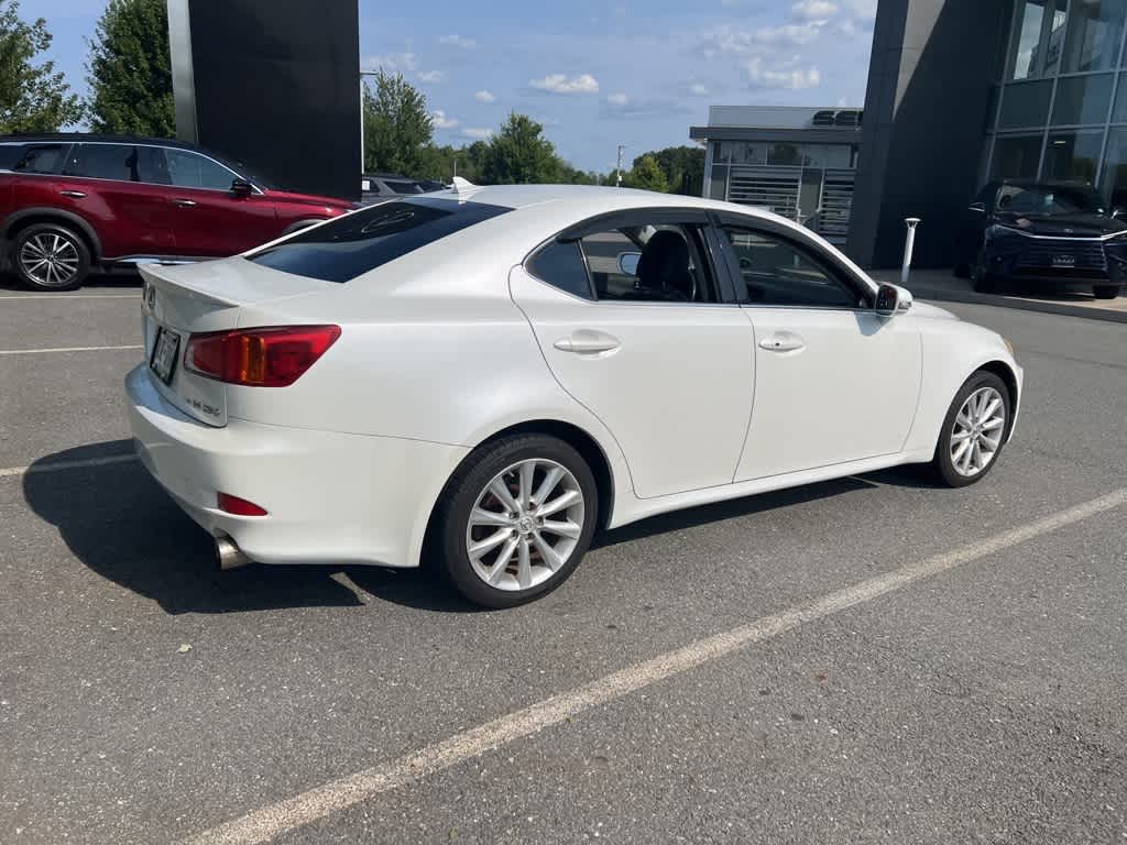 Thumbnail: 2009 Lexus IS - 5