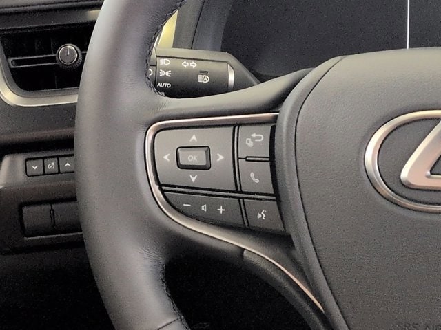 Thumbnail: 2026 Lexus UX - 18