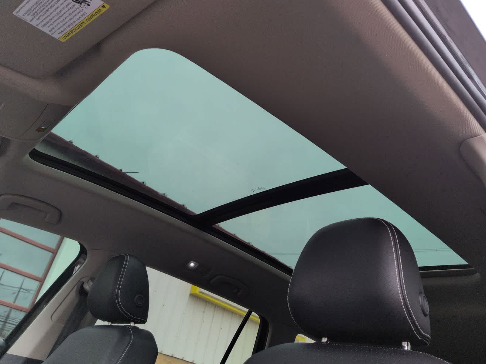 Thumbnail: 2023 Volkswagen Atlas - 20