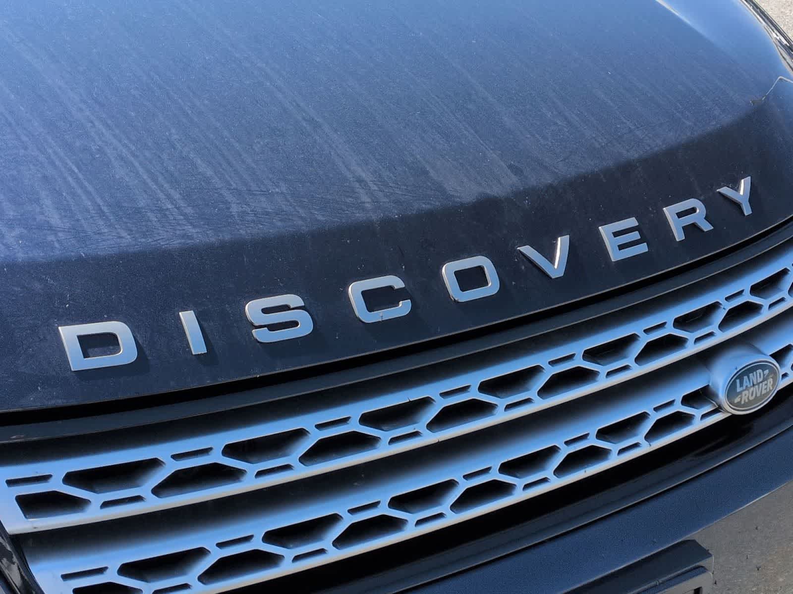 Thumbnail: 2020 Land Rover Discovery - 13