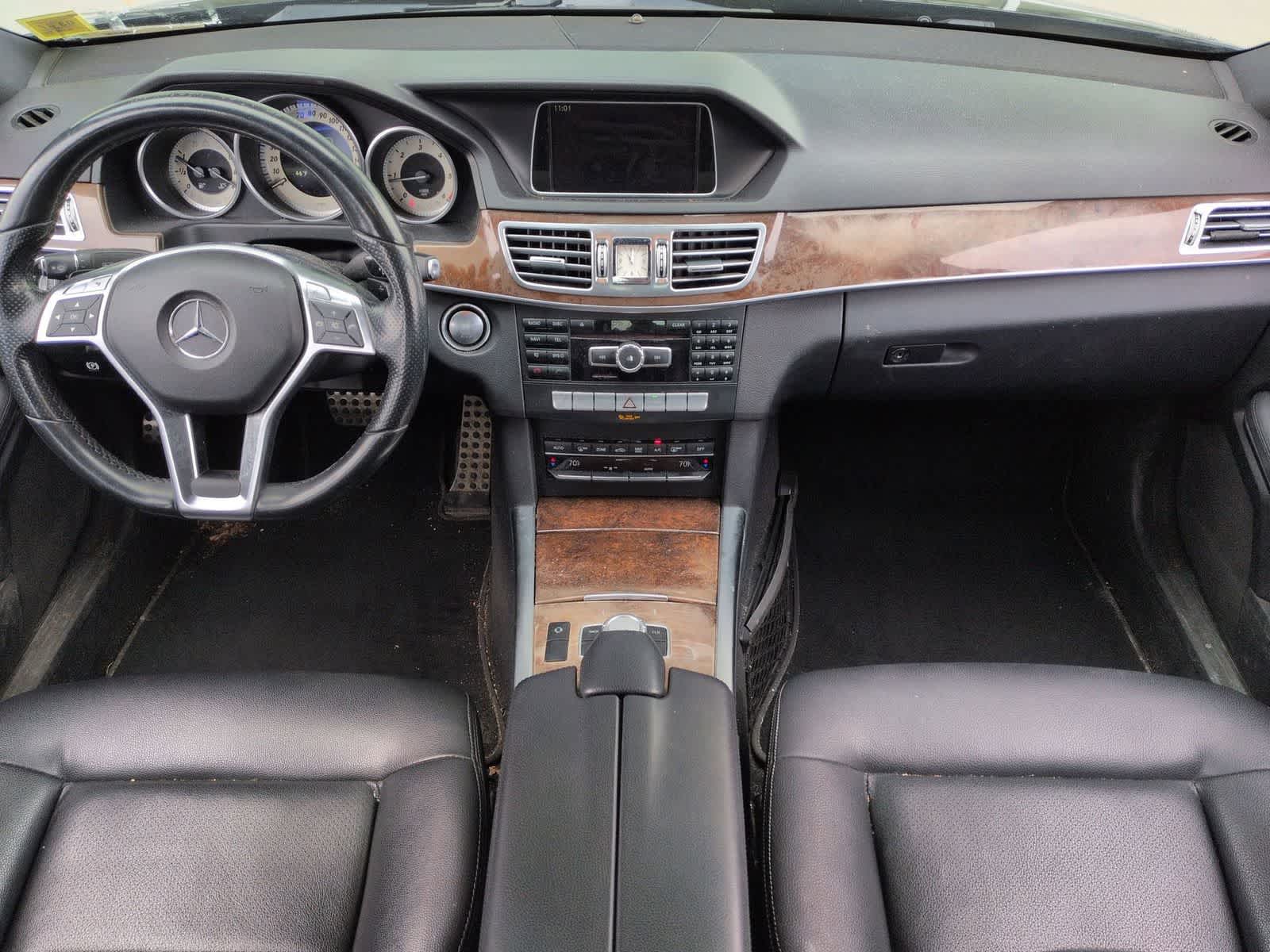 Thumbnail: 2015 Mercedes-Benz E-Class - 15