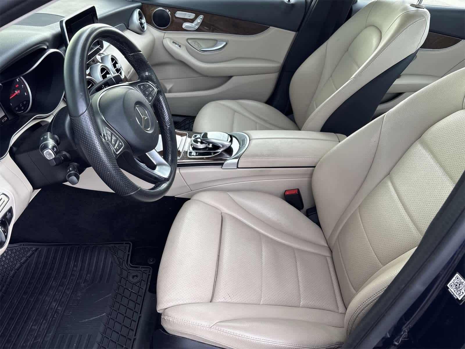 Thumbnail: 2016 Mercedes-Benz C-Class - 17