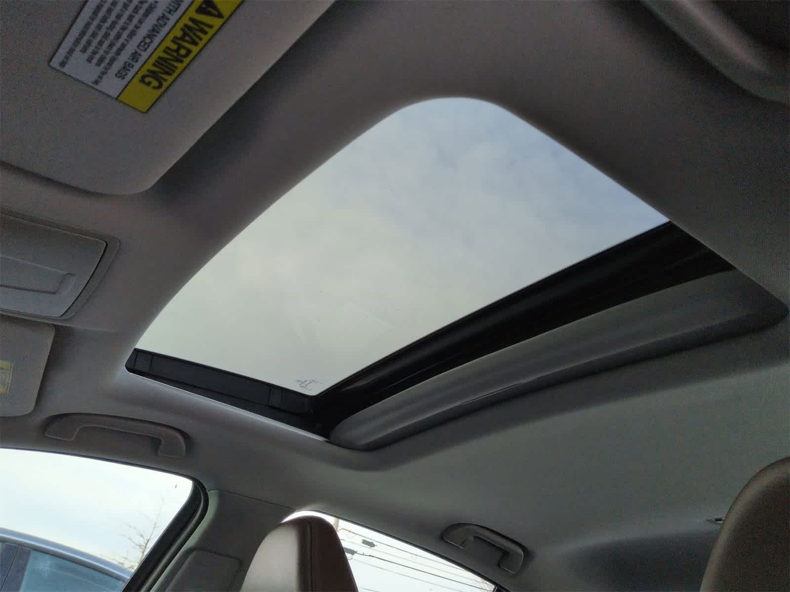 Thumbnail: 2015 Acura TLX - 20