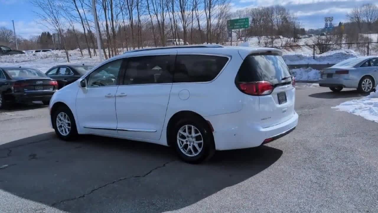 Thumbnail: 2020 Chrysler Pacifica - 6