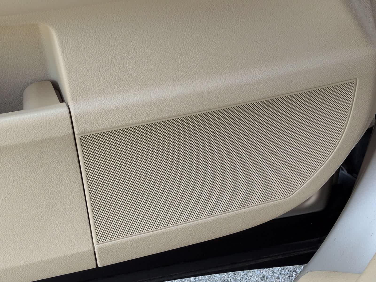 Thumbnail: 2015 Lexus RX - 33