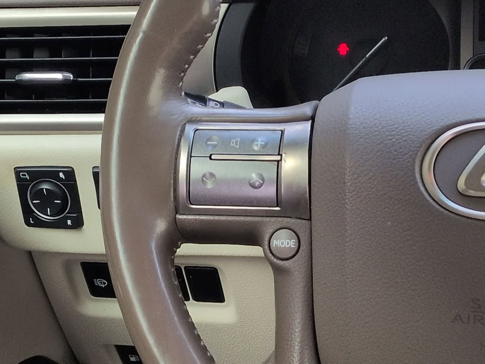 Thumbnail: 2015 Lexus GX - 26