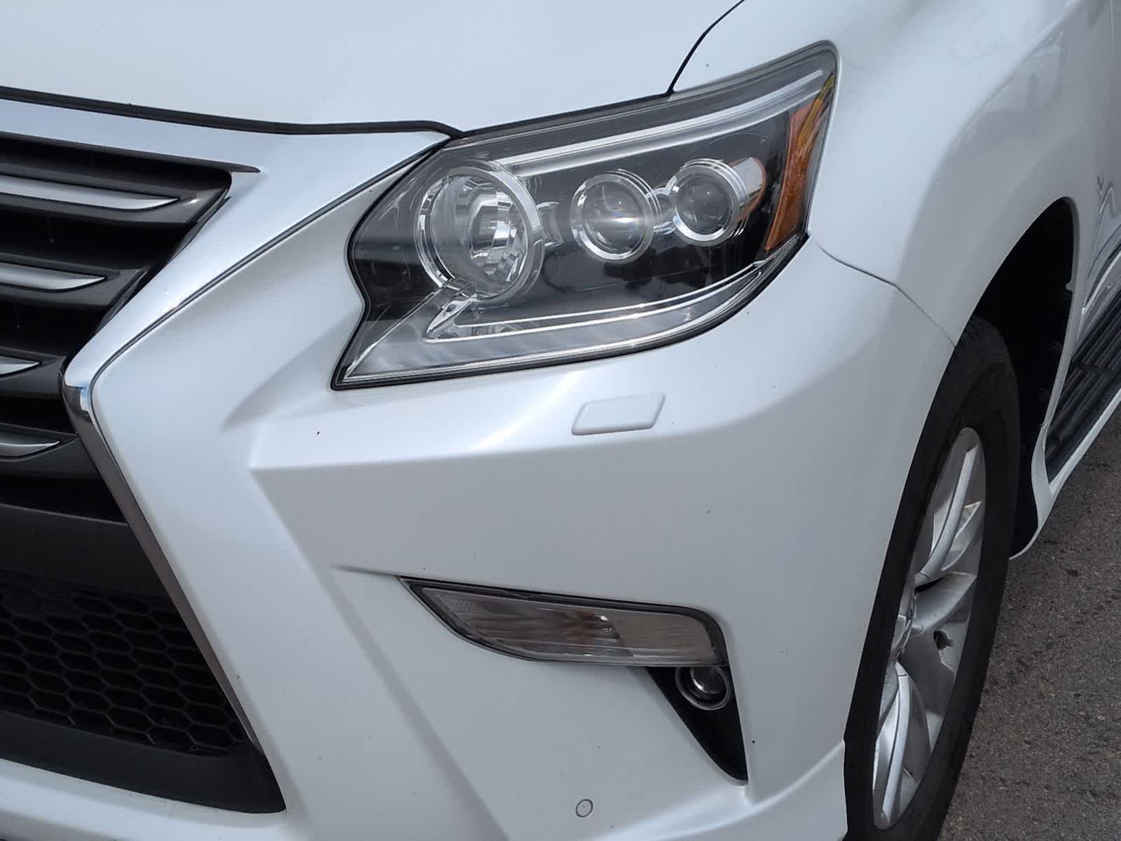 Thumbnail: 2018 Lexus GX - 11