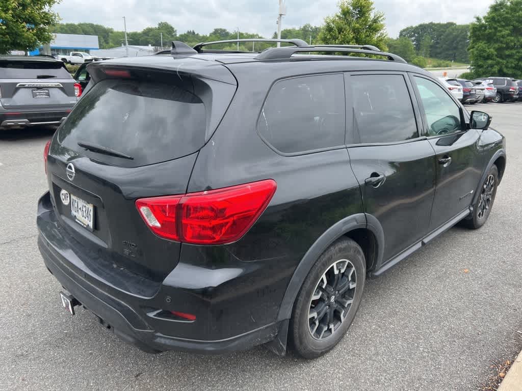 2020 Nissan Pathfinder SL 5