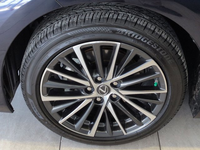 Thumbnail: 2025 Lexus ES - 6