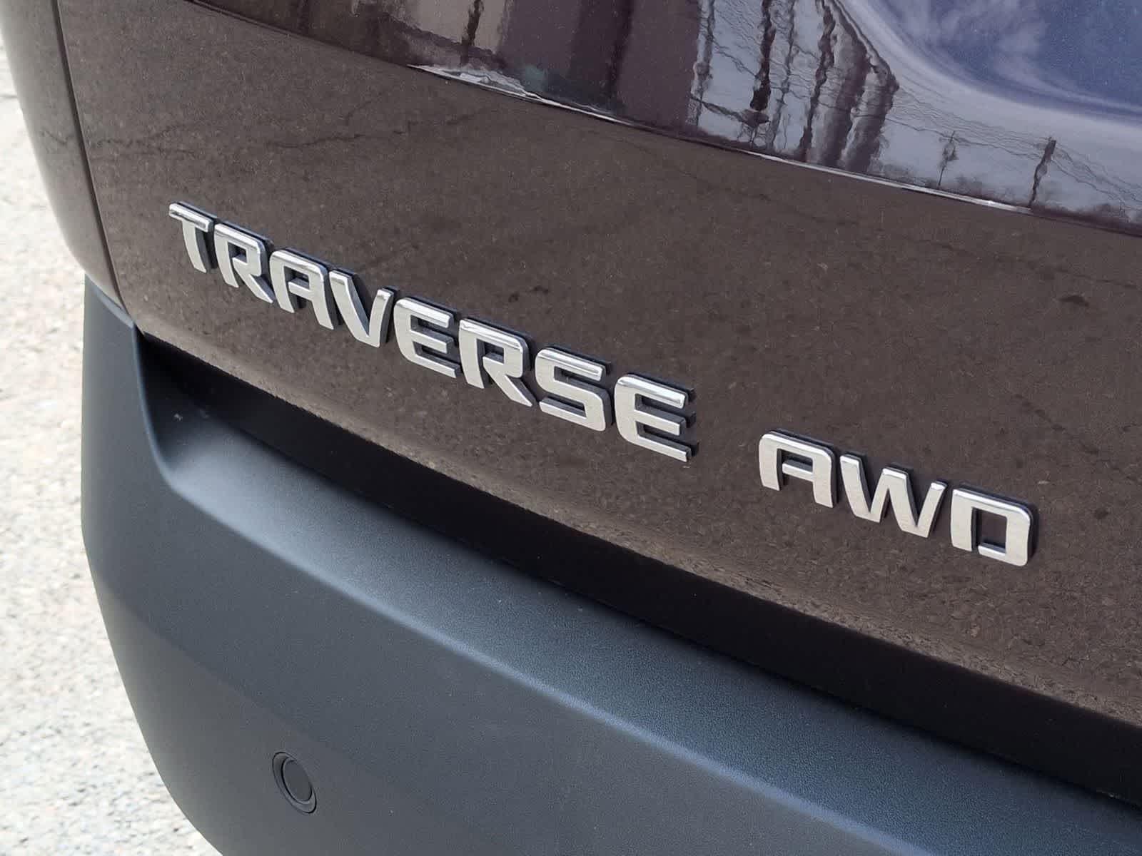 Thumbnail: 2020 Chevrolet Traverse - 13