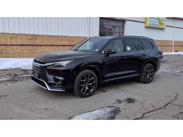 Thumbnail: 2026 Lexus TX - 4