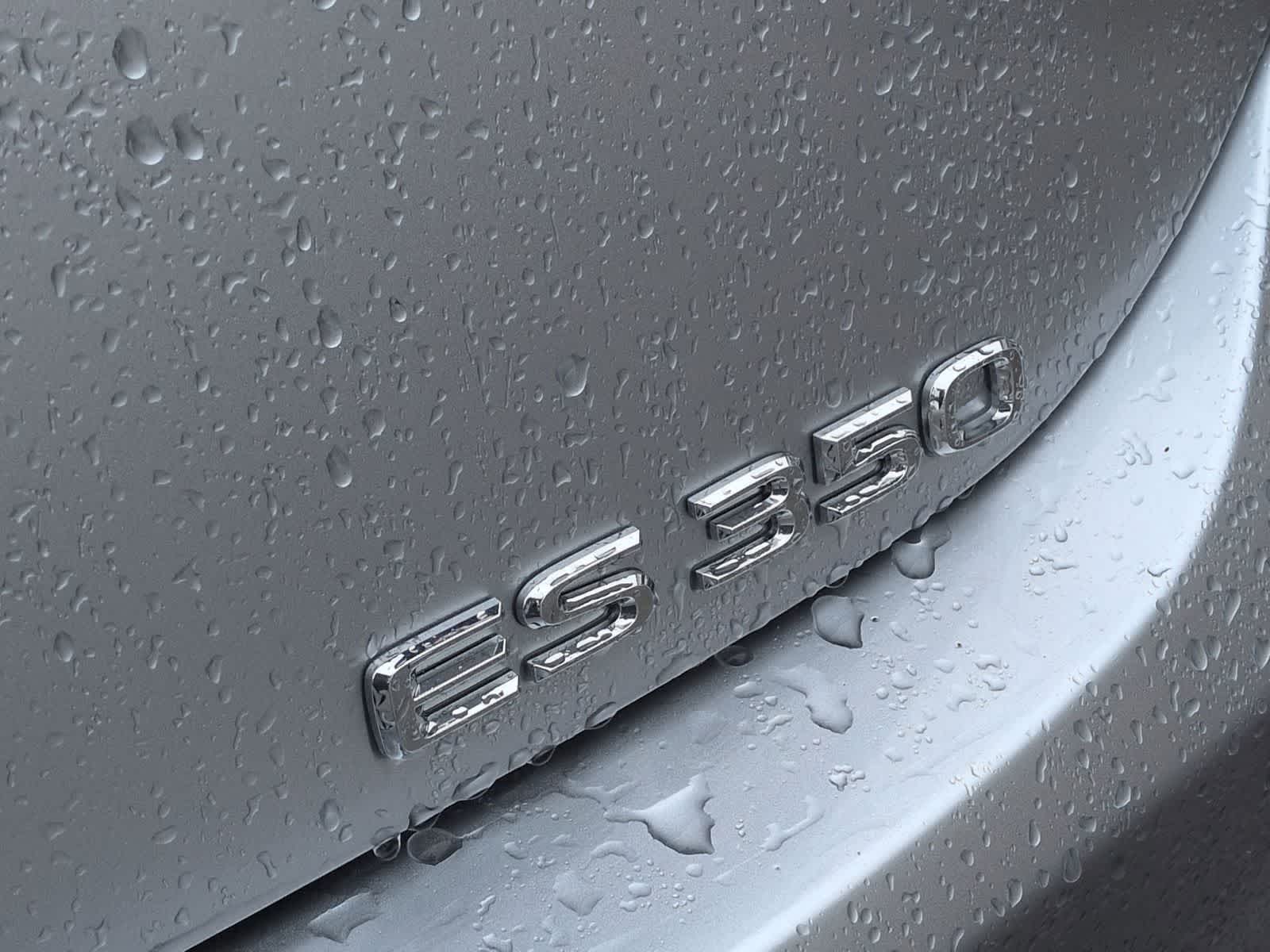 Thumbnail: 2025 Lexus ES - 13