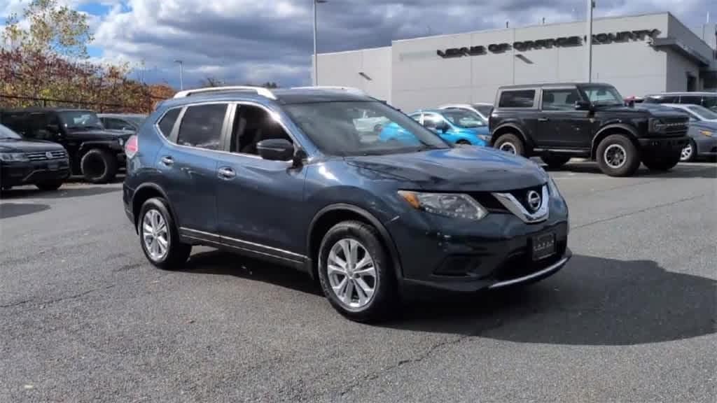 Used 2015 Nissan Rogue SV SUV
