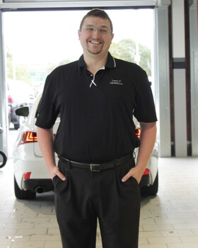 Staff member Chris Nenning from 3aeebc4ba43f