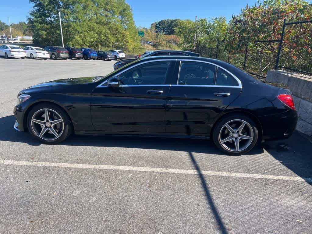 Thumbnail: 2015 Mercedes-Benz C-Class - 4