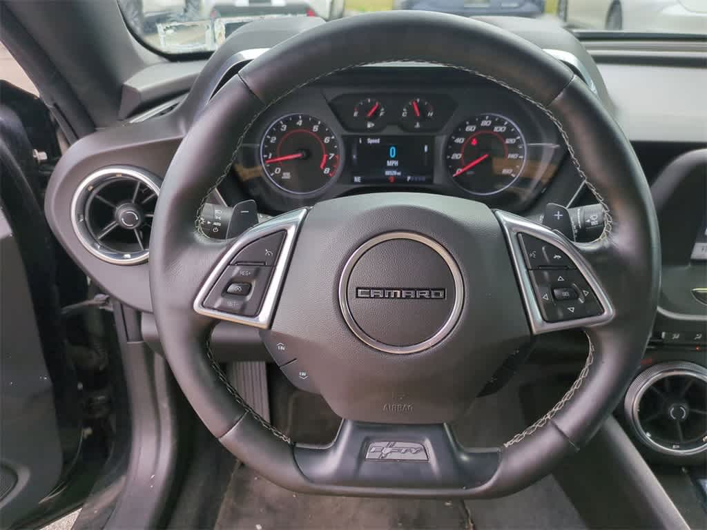 Thumbnail: 2017 Chevrolet Camaro - 21