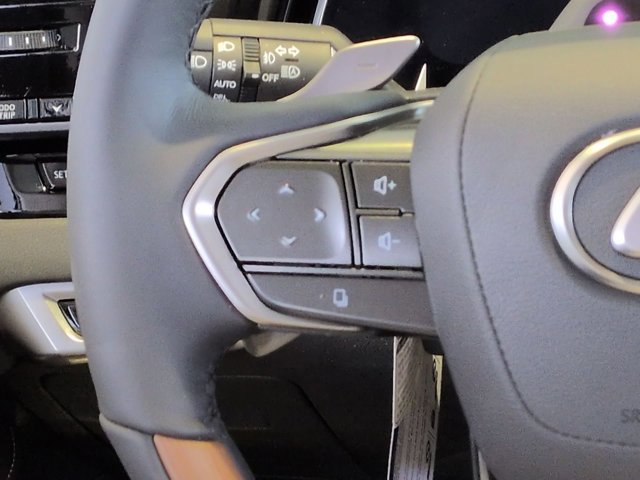 Thumbnail: 2026 Lexus RX - 18