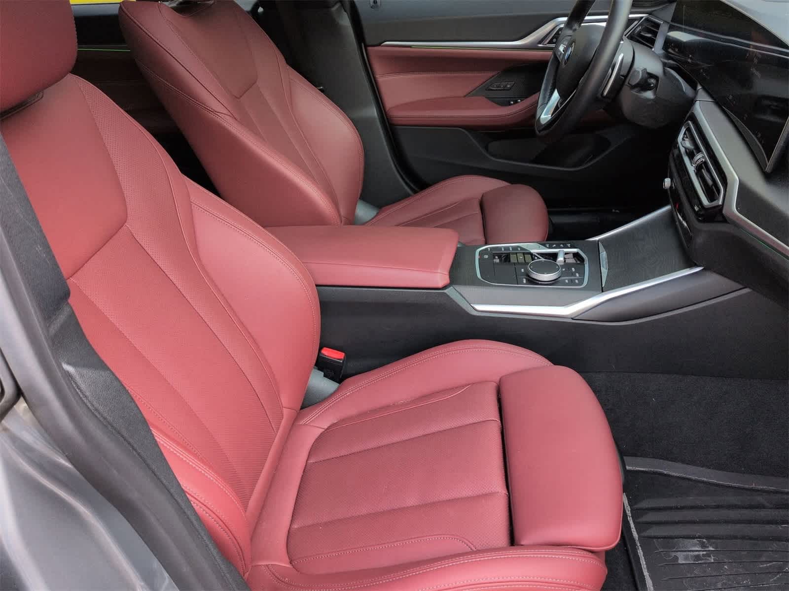 Thumbnail: 2024 BMW 4 Series - 23