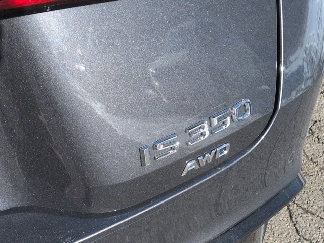 Thumbnail: 2025 Lexus IS - 13