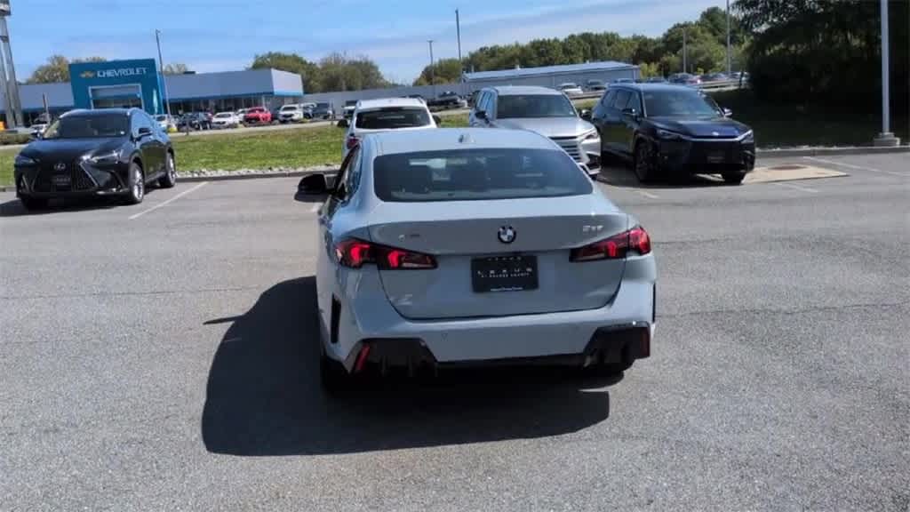 Thumbnail: 2025 BMW 2 Series - 7