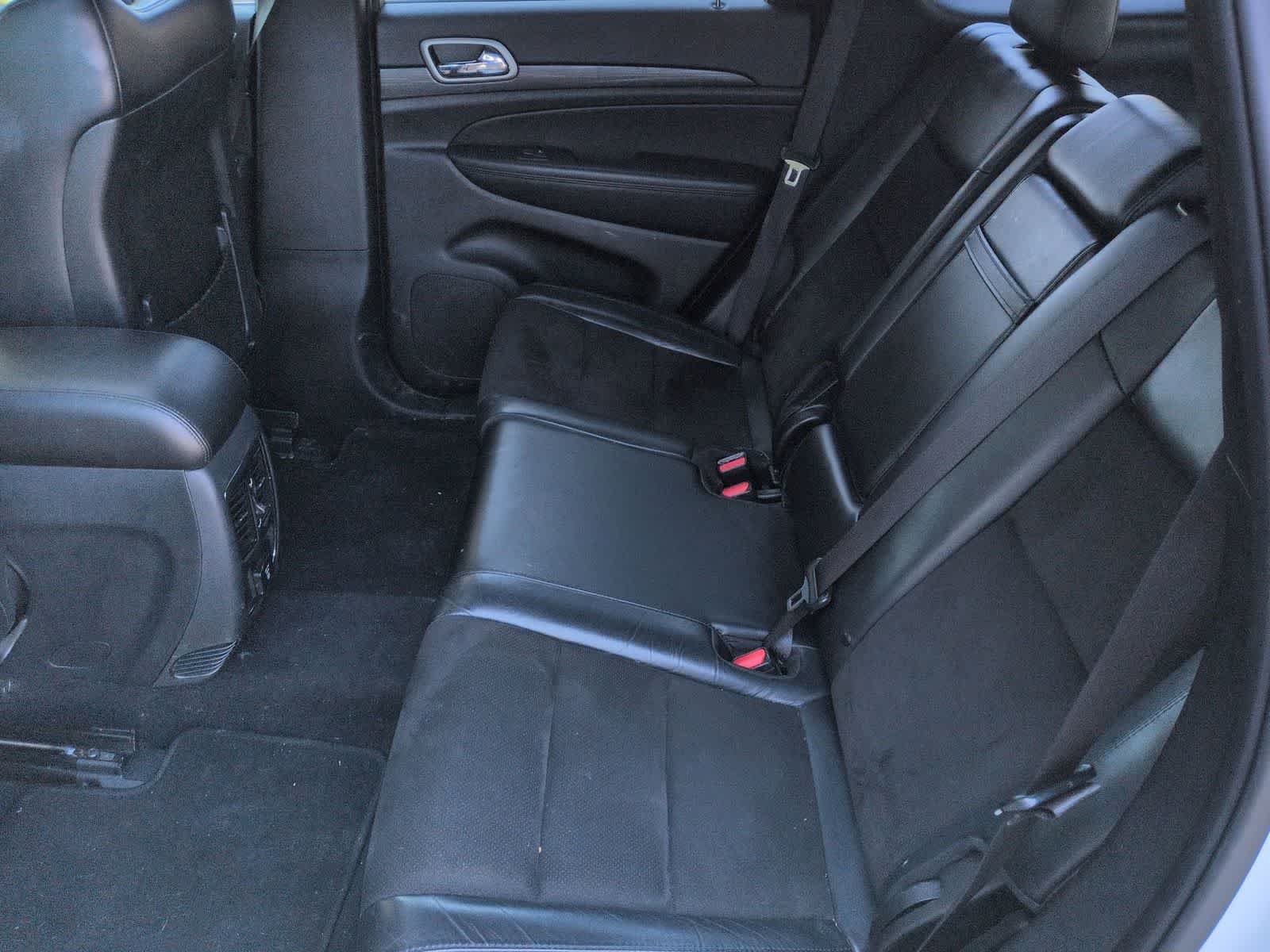 Thumbnail: 2020 Jeep Grand Cherokee - 21